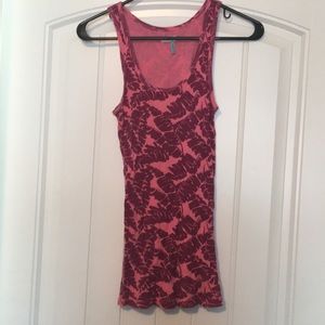 Old Navy tank top